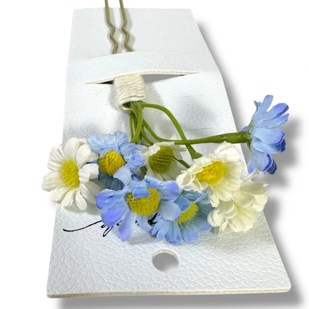 Free People Bohemian Retro 70s Flower Child Take It Eazy Daisy Bouquet Hair Pin